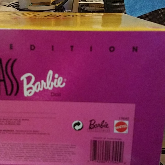 Barbie Bill Blass Doll NIB - Picture 4 of 5